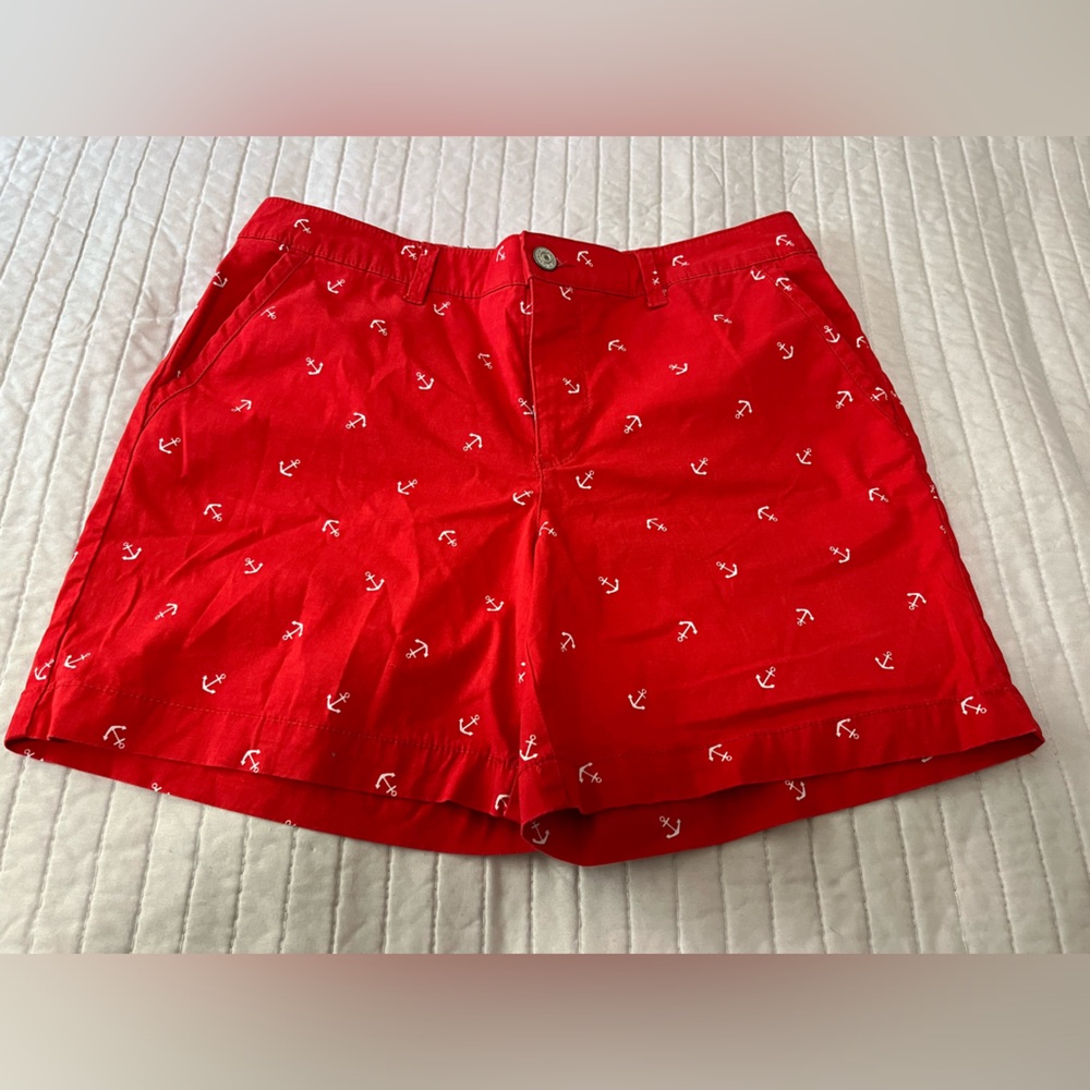 Gloria Vanderbilt Red w/ white anchor Shorts Size 10